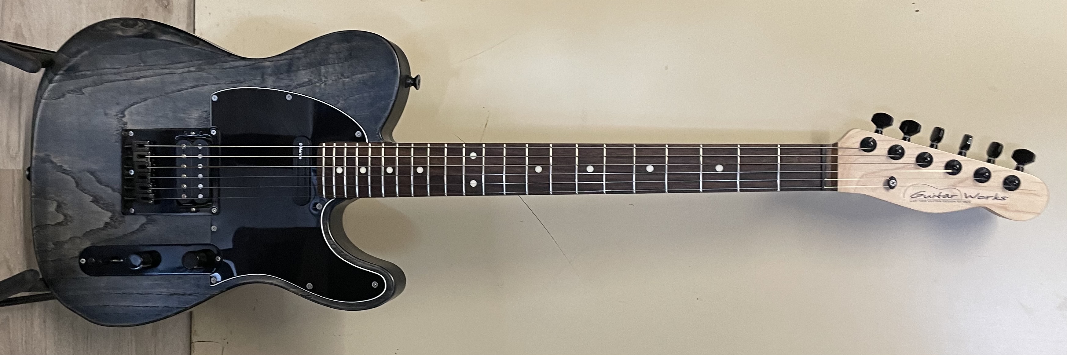 select series guitar